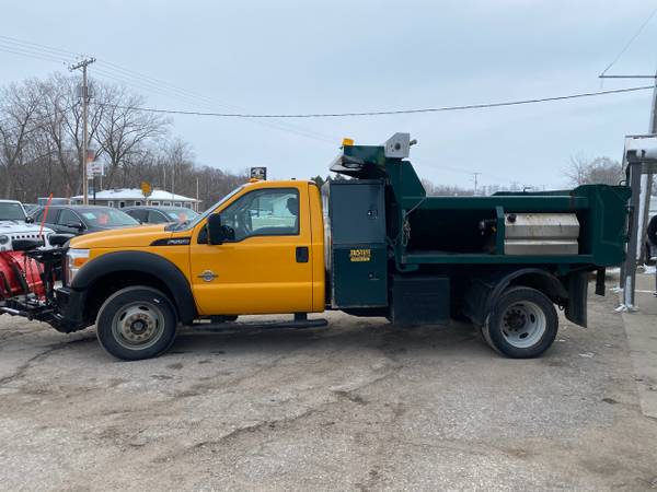 2011 Ford Super Duty F-550 DRW 4WD Reg Cab 201 WB 120 CA XLT - cars for sale in CENTER POINT, IA – photo 12