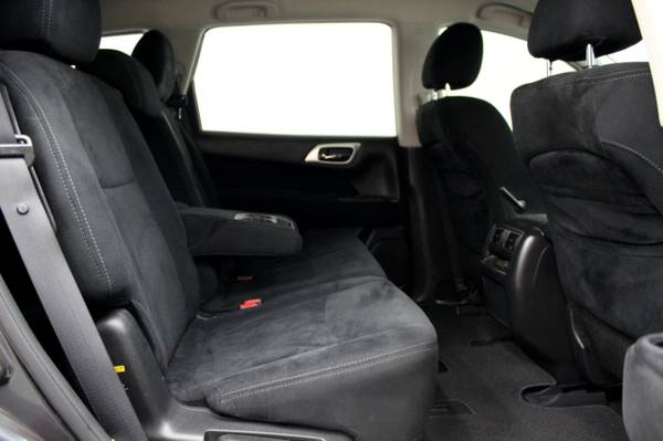2013 Nissan Pathfinder SV hatchback Gray - - by dealer for sale in Farmington, AR – photo 17