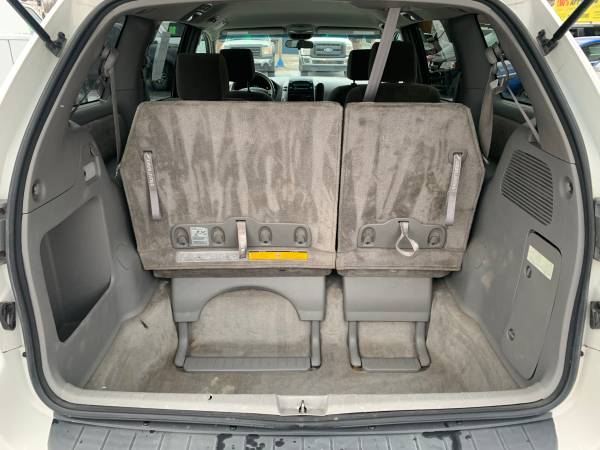 ★★★ 2008 Toyota Sienna LE / Clean and Reliable!! ★★★ - cars & trucks... for sale in Grand Forks, ND – photo 10