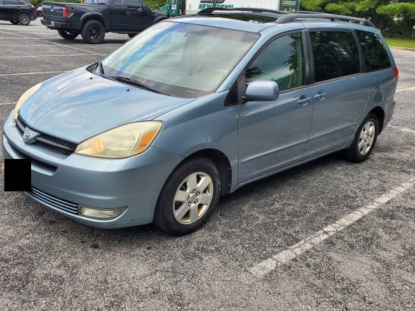 2004 Toyota Sienna - cars & trucks - by owner - vehicle automotive... for sale in Annapolis, MD
