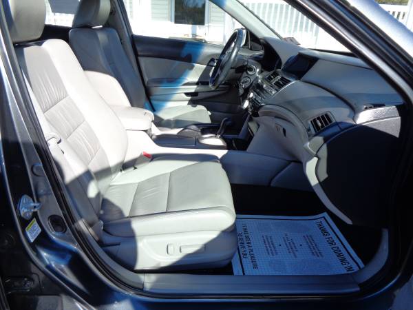 2010 Honda Accord EX-L Fully Loaded Great Condition for sale in Rustburg, VA – photo 21