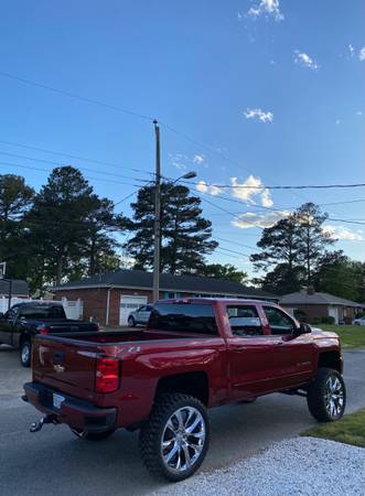 2018 Chevy Silverado 1500 for sale in Suffolk, VA – photo 3