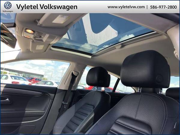 2013 Volkswagen CC sedan 4dr Sdn Lux - Volkswagen Deep Black for sale in Sterling Heights, MI – photo 18