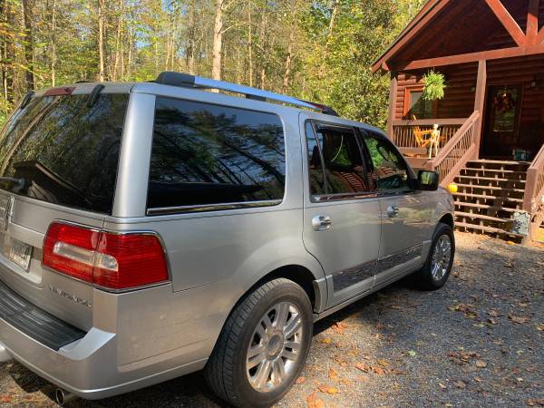 2011 Lincoln Navigator - cars & trucks - by owner - vehicle... for sale in Ellijay, GA – photo 4
