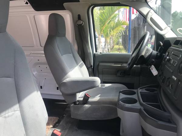 2013 Ford Econoline * FINANCING AVAILABLE - cars & trucks - by... for sale in Miami, FL – photo 7