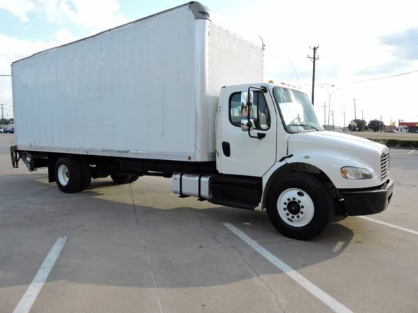 2013 FREIGHTLINER M2 26 FOOT W/CUMMINS with for sale in Grand Prairie, TX – photo 17