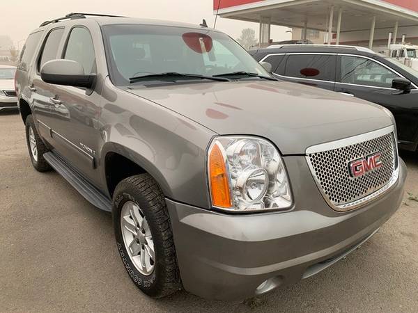 2009 GMC Yukon 4x4 4WD 4dr 1500 SLT w/4SB SUV - cars & trucks - by... for sale in Corvallis, OR – photo 2