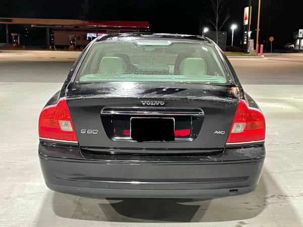 2005 Volvo S-80 ALL WHEEL DRIVE - cars & trucks - by owner - vehicle... for sale in Orland Park, IL – photo 3