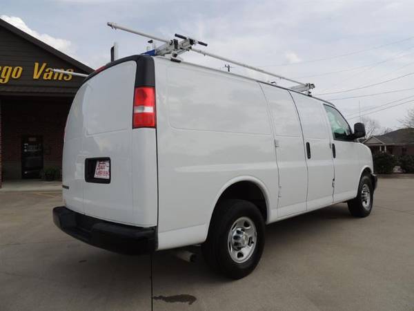 2019 Chevrolet Express 2500 Cargo Work Van! ONE OWNER! LIKE NEW! for sale in WHITE HOUSE, TN – photo 4