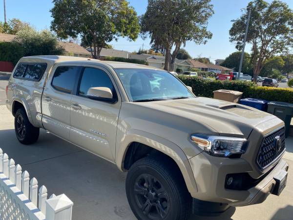 2019 toyota tacoma TRD Sport 4x4 long bed with snugtop campershell for sale in Ventura, CA – photo 6