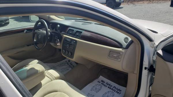 2011 BUICK LUCERN ONLY 85000 MILES - - by dealer for sale in Wynantskill, NY – photo 13