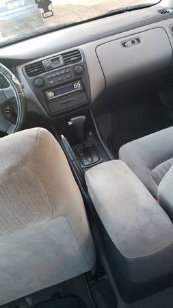 Nice Clean '98 Honda Accord (OBO) - cars & trucks - by owner -... for sale in Fort Collins, CO – photo 12