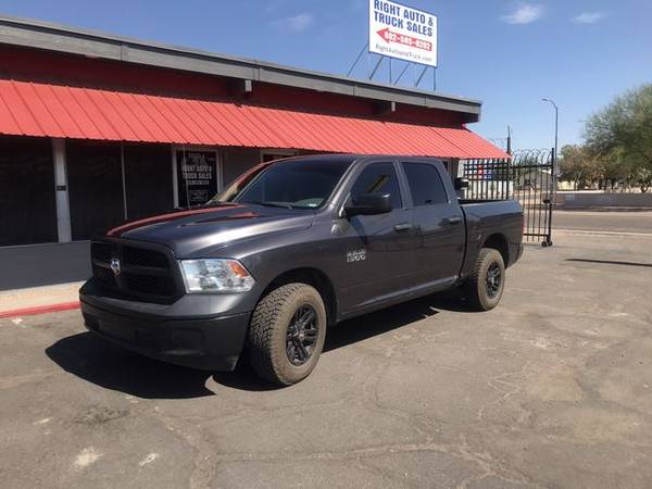 2016 Ram 1500 Crew Cab - Financing Available! - cars & trucks - by... for sale in Glendale, AZ – photo 6