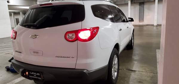 2009 CHEVY TRAVERSE LT - cars & trucks - by owner - vehicle... for sale in Santa Monica, CA – photo 14