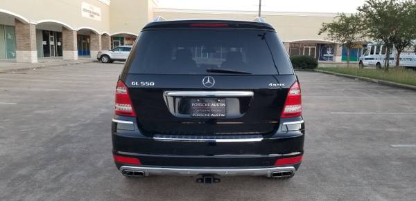 2011 MERCEDES-BENZ GL550 4-MATIC SPORT PACKAGE - cars & trucks - by... for sale in Houston, TX – photo 4