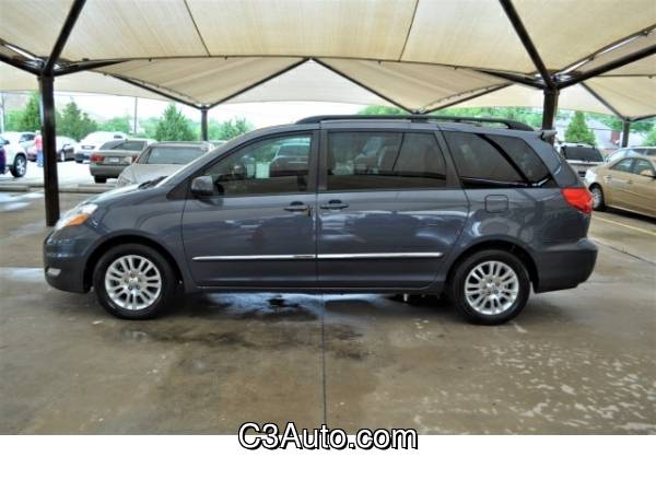 2009 Toyota Sienna XLE - - by dealer - vehicle for sale in Plano, TX – photo 4