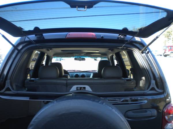 Jeep Liberty 4X4 65th anniversary edition Sunroof 1 Year for sale in Hampstead, NH – photo 23