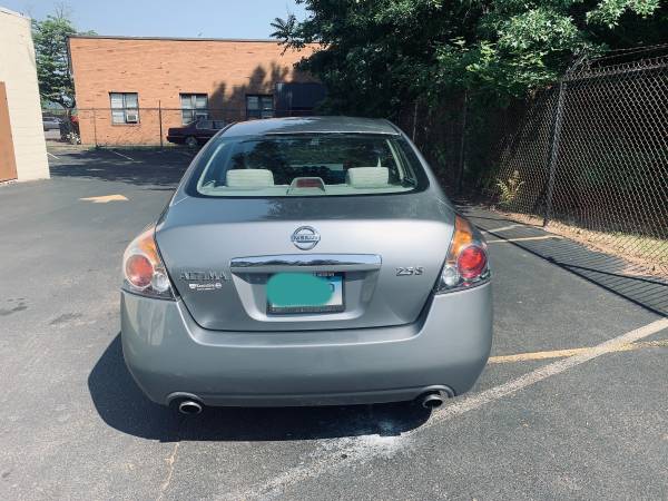 2008 Nissan Altima - cars & trucks - by owner - vehicle automotive... for sale in Hamden, CT – photo 3