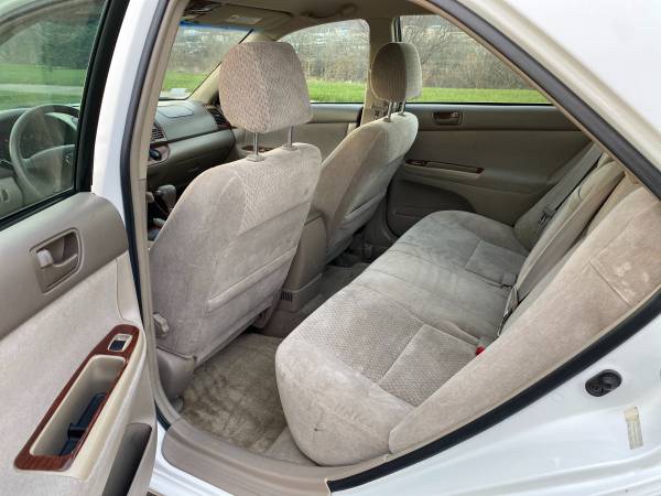 2003 Toyota Camry Le - cars & trucks - by owner - vehicle automotive... for sale in Willowbrook, IL – photo 9