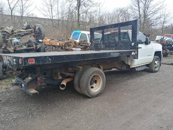 2018 Chevy Silverado K3500HD cab chassis Flat dump bed duramax for sale in Hicksville, IN – photo 4