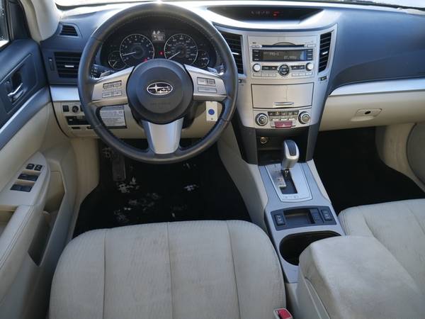 2011 Subaru Outback 4dr Wgn H4 Auto 2 5i Prem AWP/Pwr Moon for sale in South St. Paul, MN – photo 9
