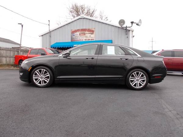 2013 *Lincoln* *MKZ* - cars & trucks - by dealer - vehicle... for sale in Shelbyville, AL – photo 2