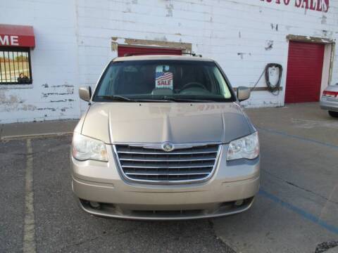 2009 Chrysler town & country - - by dealer - vehicle for sale in Pontiac, MI – photo 3