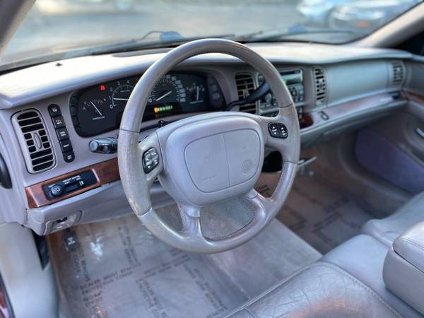 1999 Buick Park Avenue COLD AC CD Player Leather Interior Clean CAR for sale in Pompano Beach, FL – photo 10