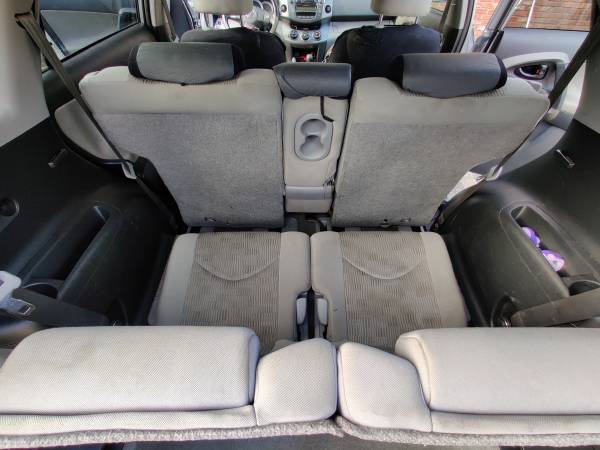 RAV4 with third row seat (7 seater car - Negotiable) for sale in Metuchen, NJ – photo 12