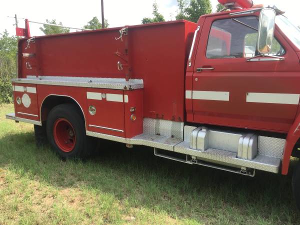 1982 Ford F600 Fire Truck great for advertising or property... for sale in Clyde , TX – photo 5
