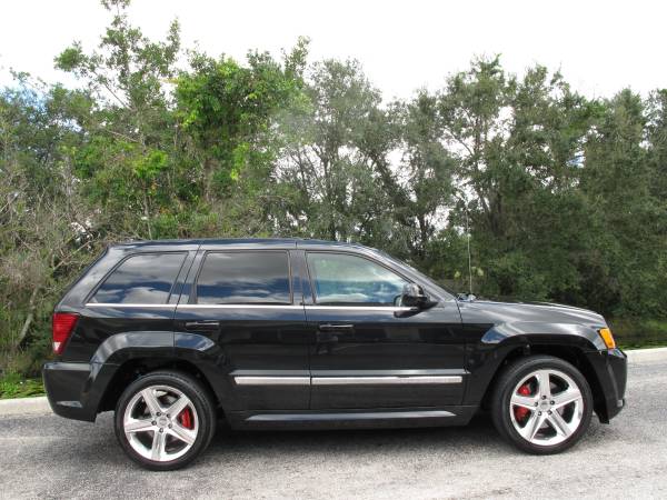 2009 JEEP GRAND CHEROKEE SRT8 *ONE OWNER ONLY 4,900 MILES - cars &... for sale in Sarasota, FL – photo 17