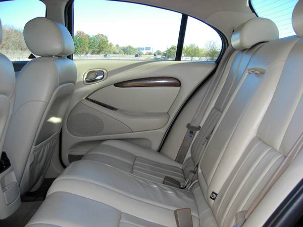 ► 2003 JAGUAR S-TYPE 4.2 - V8, CD STEREO, SUNROOF, HTD LEATHER, MORE... for sale in East Windsor, CT – photo 18