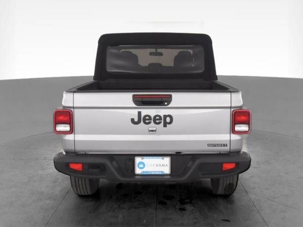 2020 Jeep Gladiator Sport Pickup 4D 5 ft pickup Gray - FINANCE... for sale in irving, TX – photo 9