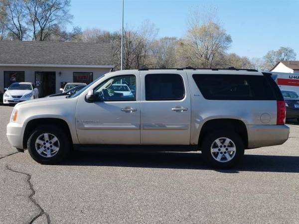 2007 GMC Yukon XL SLT-2 1/2 Ton 4WD 3rd seat - cars & trucks - by... for sale in Inver Grove Heights, MN – photo 4
