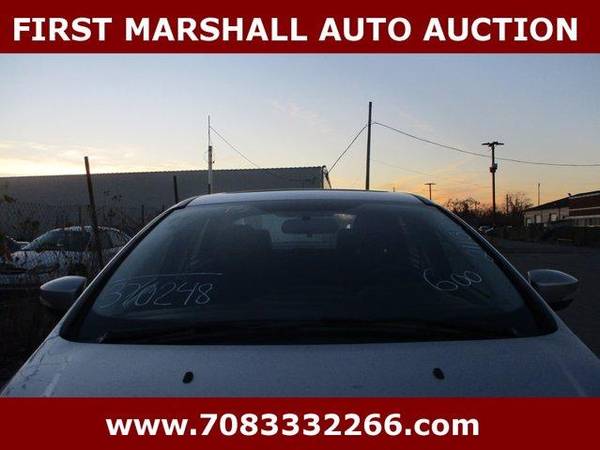 2013 Ford Focus SE - Auction Pricing - - by dealer for sale in Harvey, IL – photo 2