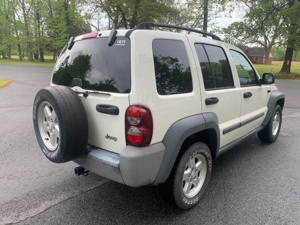 2006 Jeep Liberty - - by dealer - vehicle automotive for sale in Greenbrier, AR – photo 3