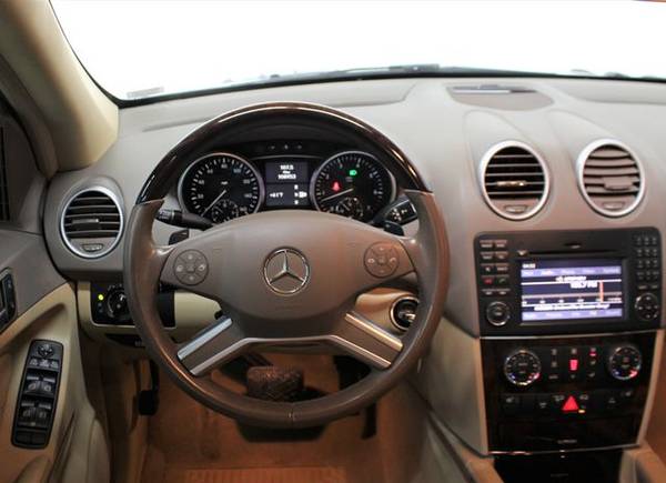 2011 Mercedes-Benz M-Class - Financing Available! - cars & trucks -... for sale in Saint Louis, IL – photo 7