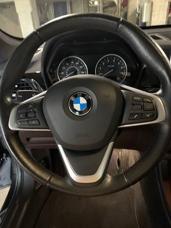 Like new condition, one owner, BMW X1 xDrive28i for sale in Chicago, WI – photo 9