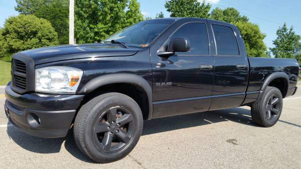 08 DODGE RAM QUAD CAB SLT 4WD- V8, AUTO AIR LOADED, CLEAN SHARP TRUCK! for sale in Miamisburg, OH – photo 7