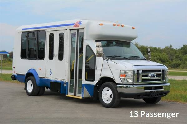 Shuttle Bus Liquidation Sale for sale in Evansville, IN – photo 5