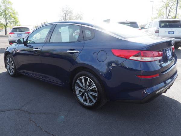 2019 Kia Optima LX - - by dealer - vehicle automotive for sale in Bend, OR – photo 6