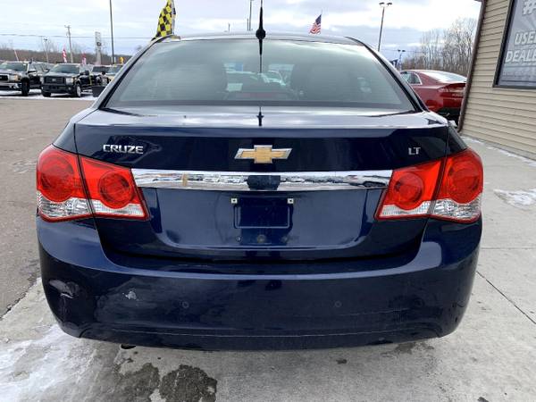 2011 Chevrolet Cruze 4dr Sdn LT w/1LT - - by dealer for sale in Chesaning, MI – photo 5