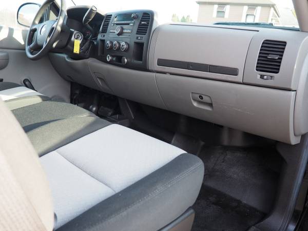 2009 Chevrolet Silverado X-Cab 4X4 Auto Air 1-Owner Only 35k - cars... for sale in Warwick, RI – photo 18