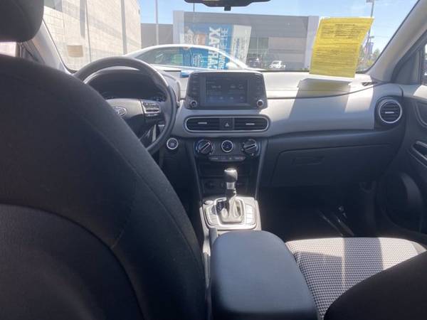 2018 Hyundai Kona SEL - - by dealer - vehicle for sale in Tucson, AZ – photo 7