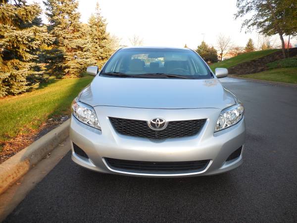 2010 Toyota Corolla LE - cars & trucks - by owner - vehicle... for sale in Bartlett, IL – photo 4