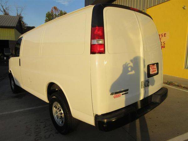2015 Chevrolet Chevy Express Cargo 3500 3dr Cargo Van w/1WT for sale in Manassas, VA – photo 6