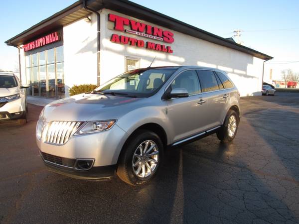 2012 Lincoln MKX AWD - cars & trucks - by dealer - vehicle... for sale in Rockford, WI – photo 3