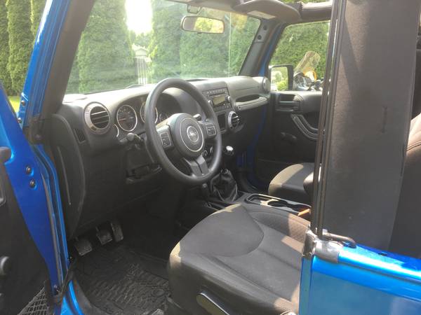 2016 Jeep Wrangler for sale in Holt, MI – photo 8