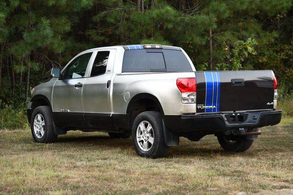 2010 Toyota Tundra Double Cab Pickup 4D 6 1/2 ft Bumper to Bumper... for sale in Colonial Heights, VA – photo 5