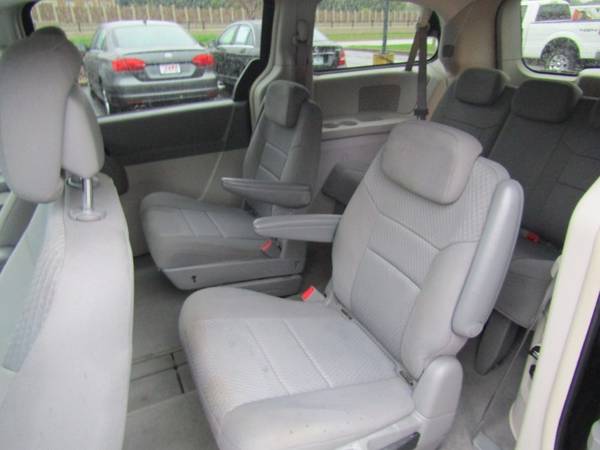 2010 Chrysler Town Country Touring 3.8L V6 Dual DVDs Remote Start!! for sale in Burnsville, MN – photo 20